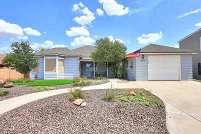 8117 N 13th Street, Phoenix, AZ 85020 - Photo 1