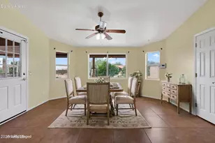 10859 W Cochero Ct, Casa Grande, AZ 85194 - Photo 9
