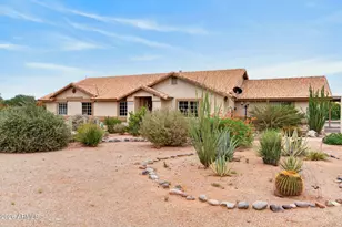 10859 W Cochero Ct, Casa Grande, AZ 85194 - Photo 1