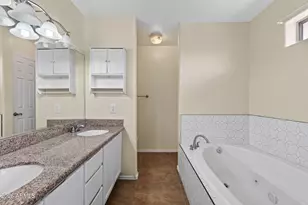 10859 W Cochero Ct, Casa Grande, AZ 85194 - Photo 19