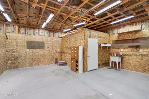 10859 W Cochero Ct, Casa Grande, AZ 85194 - Photo 25