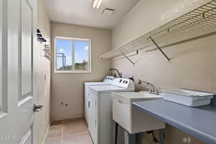 10859 W Cochero Ct, Casa Grande, AZ 85194 - Photo 31