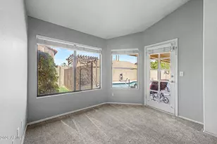 233 N Cottonwood Dr, Gilbert, AZ 85234 - Photo 25