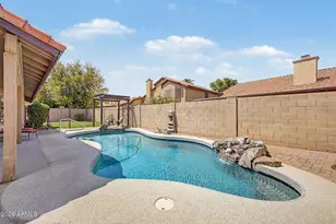 233 N Cottonwood Dr, Gilbert, AZ 85234 - Photo 31