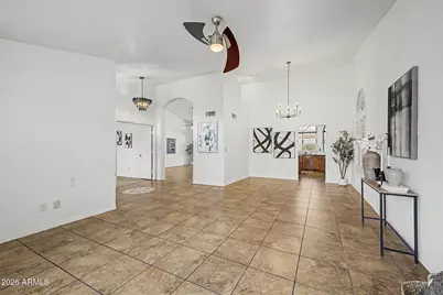 233 N Cottonwood Drive, Gilbert, AZ 85234 - Photo 9