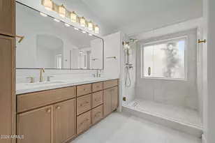 5027 E Vaughn Dr, Phoenix, AZ 85044 - Photo 19