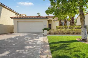 5027 E Vaughn Dr, Phoenix, AZ 85044 - Photo 1
