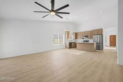 5027 E Vaughn Drive, Phoenix, AZ 85044 - Photo 13