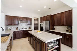 12503 W Red Hawk Dr, Peoria, AZ 85383 - Photo 3