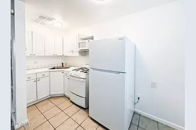 3636 E Verde Lane #04, Phoenix, AZ 85018 - Photo 3