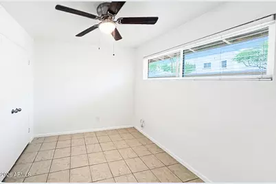 3636 E Verde Lane #04, Phoenix, AZ 85018 - Photo 15