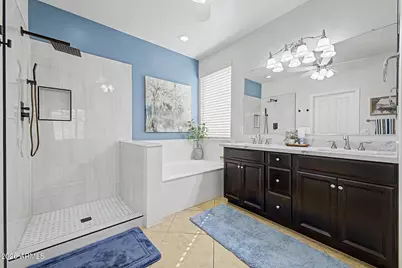 14398 W Almeria Road, Goodyear, AZ 85395 - Photo 23