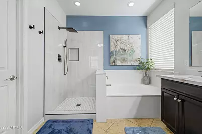 14398 W Almeria Road, Goodyear, AZ 85395 - Photo 23