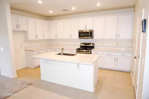 104 E Moonlight Trail, Casa Grande, AZ 85122 - Photo 5