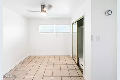 3636 E Verde Lane #05, Phoenix, AZ 85018 - Photo 5