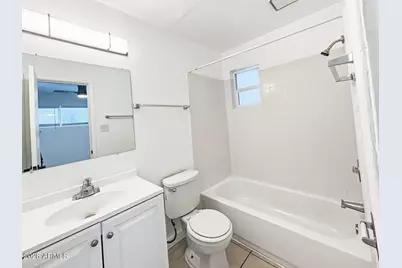 3636 E Verde Lane #05, Phoenix, AZ 85018 - Photo 7