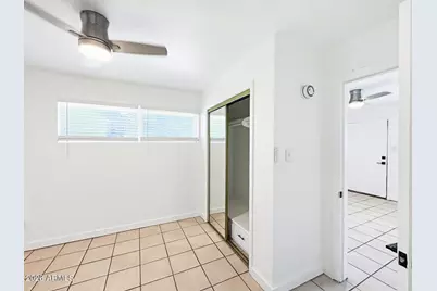 3636 E Verde Lane #05, Phoenix, AZ 85018 - Photo 11