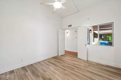 12023 N 27th Place, Phoenix, AZ 85028 - Photo 19
