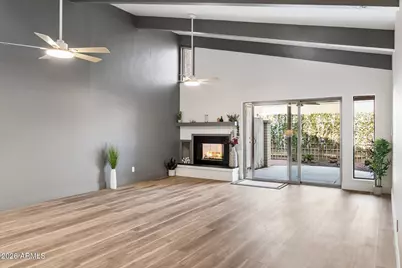 12023 N 27th Place, Phoenix, AZ 85028 - Photo 1