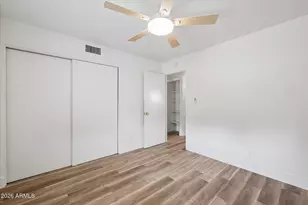 12023 N 27th Pl, Phoenix, AZ 85028 - Photo 17