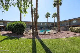 1111 E Turney Ave, Phoenix, AZ 85014 - Photo 3