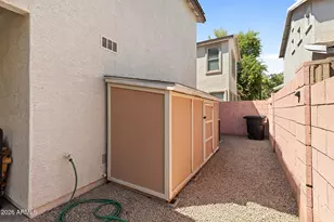 1361 S Swallow Ln, Gilbert, AZ 85296 - Photo 55