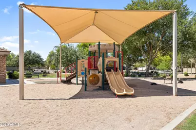 1361 S Swallow Lane, Gilbert, AZ 85296 - Photo 5