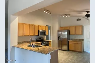 3409 E Menadota Drive, Phoenix, AZ 85050 - Photo 7