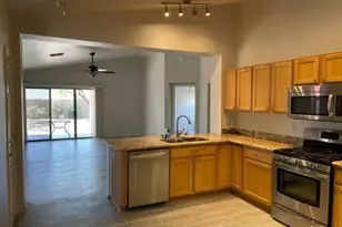 3409 E Menadota Dr, Phoenix, AZ 85050 - Photo 5