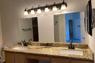 3409 E Menadota Dr, Phoenix, AZ 85050 - Photo 15