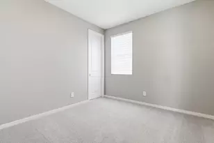 7853 W Bryce Ln, Glendale, AZ 85303 - Photo 9