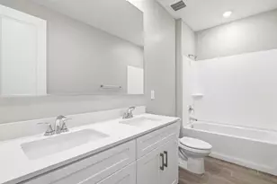 7853 W Bryce Ln, Glendale, AZ 85303 - Photo 11