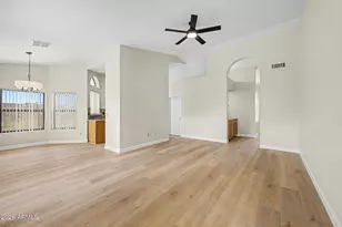 1933 E Buena Vista Dr, Tempe, AZ 85284 - Photo 9