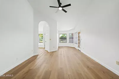 1933 E Buena Vista Drive, Tempe, AZ 85284 - Photo 15