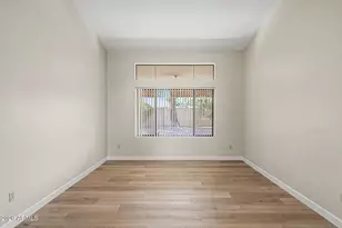 1933 E Buena Vista Dr, Tempe, AZ 85284 - Photo 7