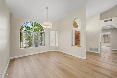 1933 E Buena Vista Drive, Tempe, AZ 85284 - Photo 5