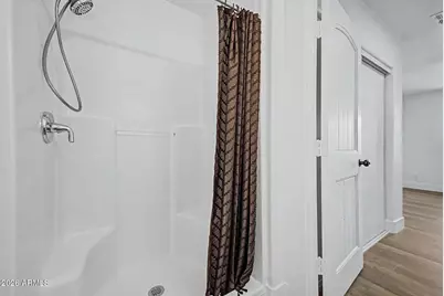 8624 E Edgewood Avenue, Mesa, AZ 85208 - Photo 13