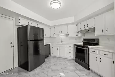 7331 N 44th Avenue, Glendale, AZ 85301 - Photo 13