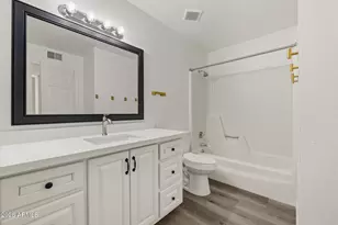 7331 N 44th Ave, Glendale, AZ 85301 - Photo 9