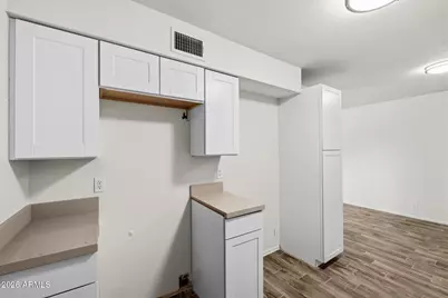 625 W 12th Street, Tempe, AZ 85281 - Photo 37