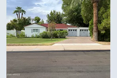 807 W Solano Drive, Phoenix, AZ 85013 - Photo 1