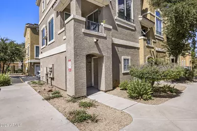 2450 W Glenrosa Avenue #9, Phoenix, AZ 85015 - Photo 1