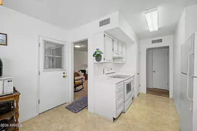 9715 W Spanish Moss Lane, Sun City, AZ 85373 - Photo 17