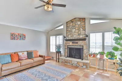 102 Crestview Road, Holbrook, AZ 86025 - Photo 7
