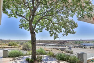 102 Crestview Rd, Holbrook, AZ 86025 - Photo 59