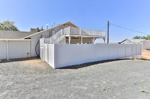 102 Crestview Rd, Holbrook, AZ 86025 - Photo 67