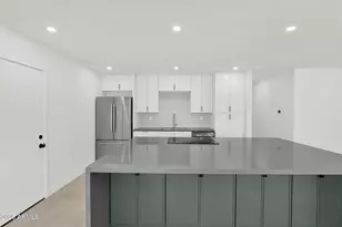2224 E Sandra Terrace, Phoenix, AZ 85022 - Photo 11