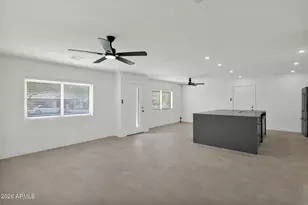 2224 E Sandra Terrace, Phoenix, AZ 85022 - Photo 7
