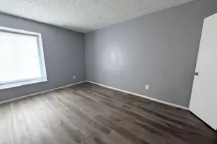 3326 W Las Palmaritas Dr, Phoenix, AZ 85051 - Photo 7