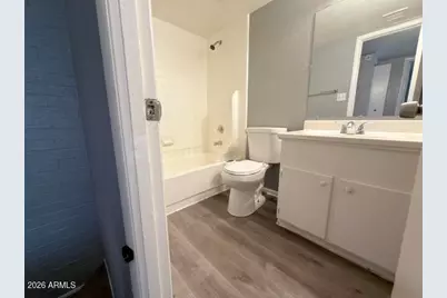 3326 W Las Palmaritas Drive, Phoenix, AZ 85051 - Photo 9